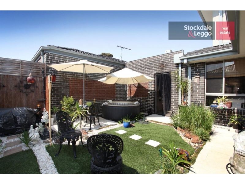 1/44 Sharps Road, Tullamarine VIC 3043