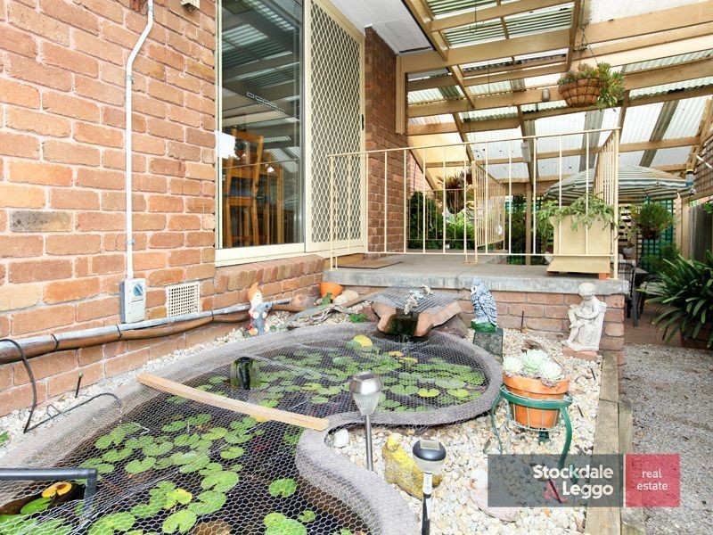 23 Ellesmere Crescent, Gladstone Park VIC 3043