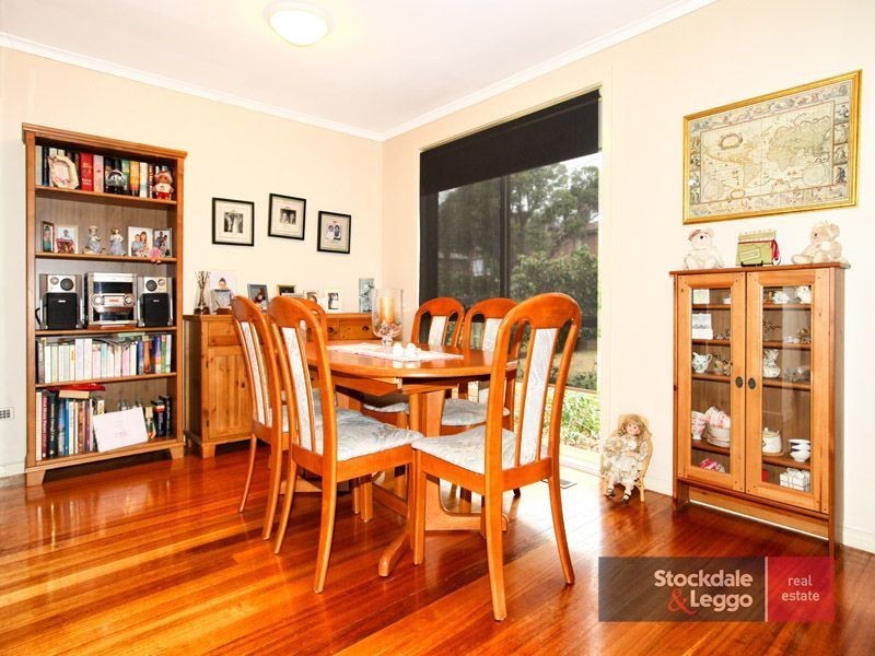 23 Ellesmere Crescent, Gladstone Park VIC 3043
