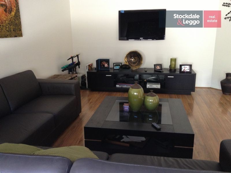 16/72-74 Hillcrest Drive, Westmeadows VIC 3049