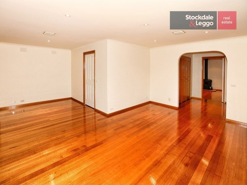 9 Gainford Court, Greenvale VIC 3059