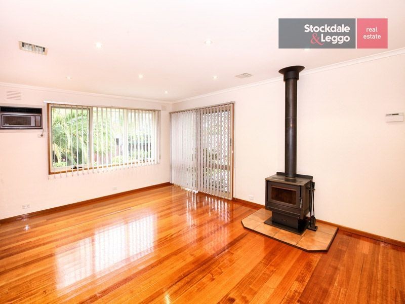 9 Gainford Court, Greenvale VIC 3059