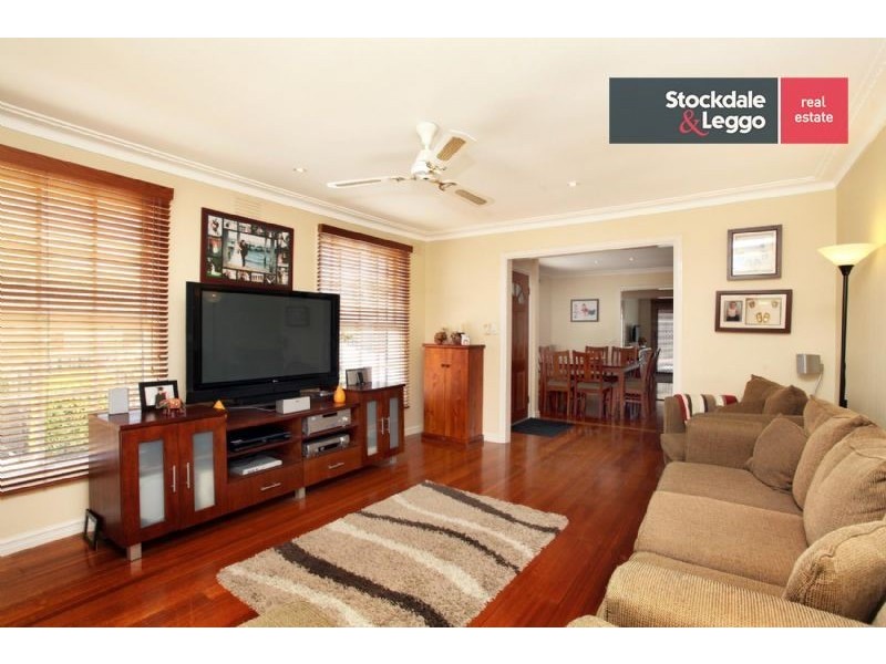 13 Bamford Avenue, Westmeadows VIC 3049