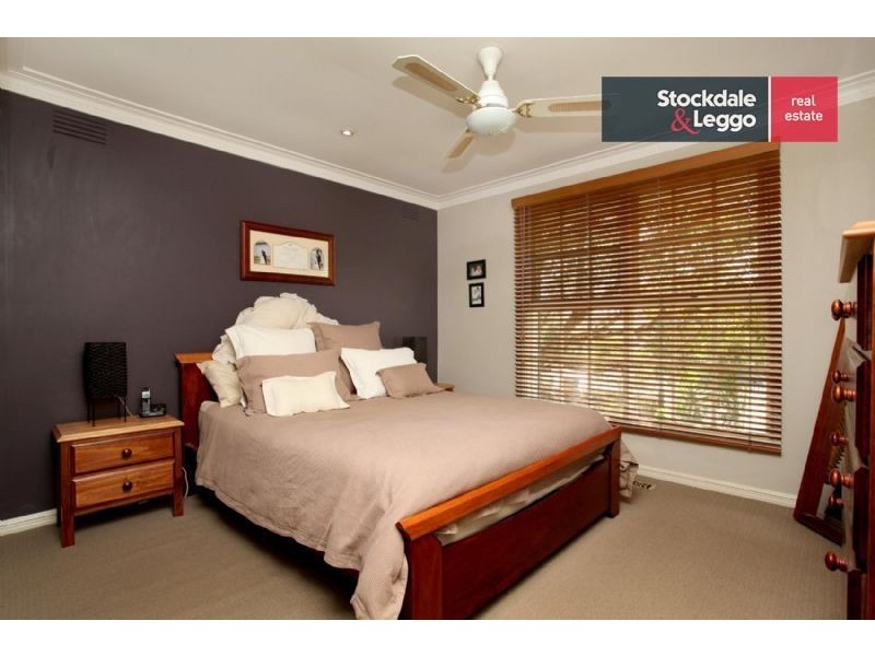 13 Bamford Avenue, Westmeadows VIC 3049