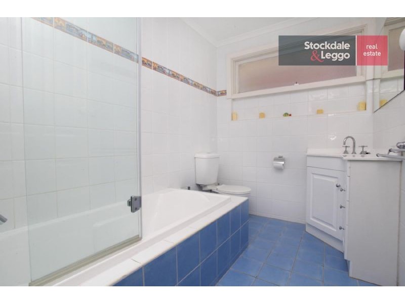 13 Bamford Avenue, Westmeadows VIC 3049