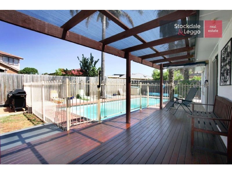 13 Bamford Avenue, Westmeadows VIC 3049