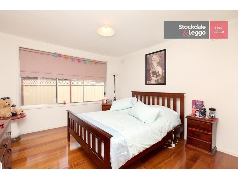 1 Hoctor Close, Gladstone Park VIC 3043