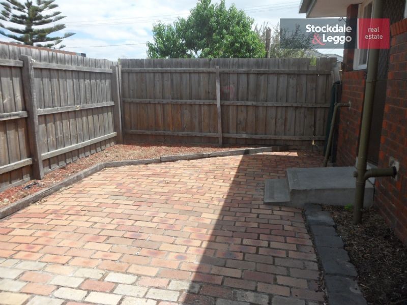 1/28 Eumarella Street, Tullamarine VIC 3043