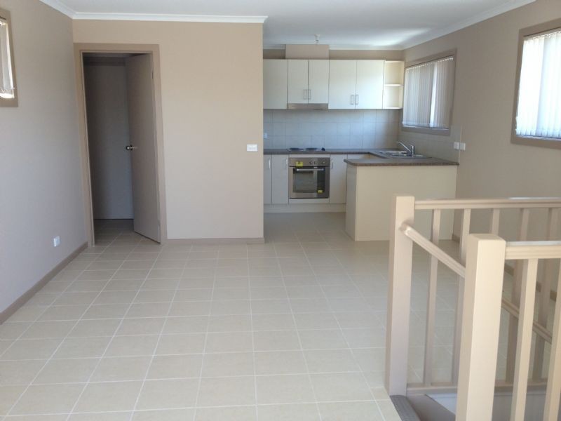 2 Regent Street, Glenroy VIC 3046