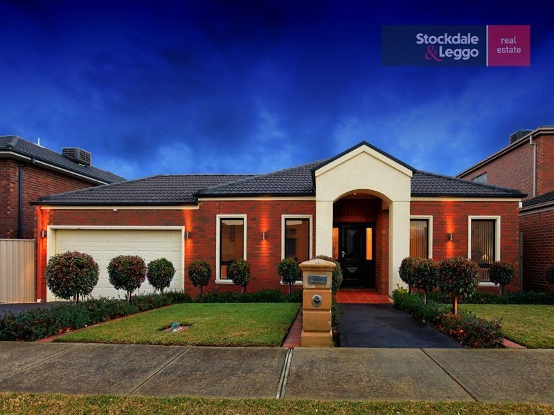 19 Trumpington Terrace, Attwood VIC 3049