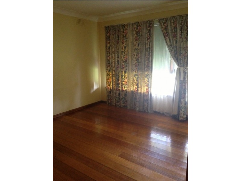 128 Raleigh Street, Westmeadows VIC 3049