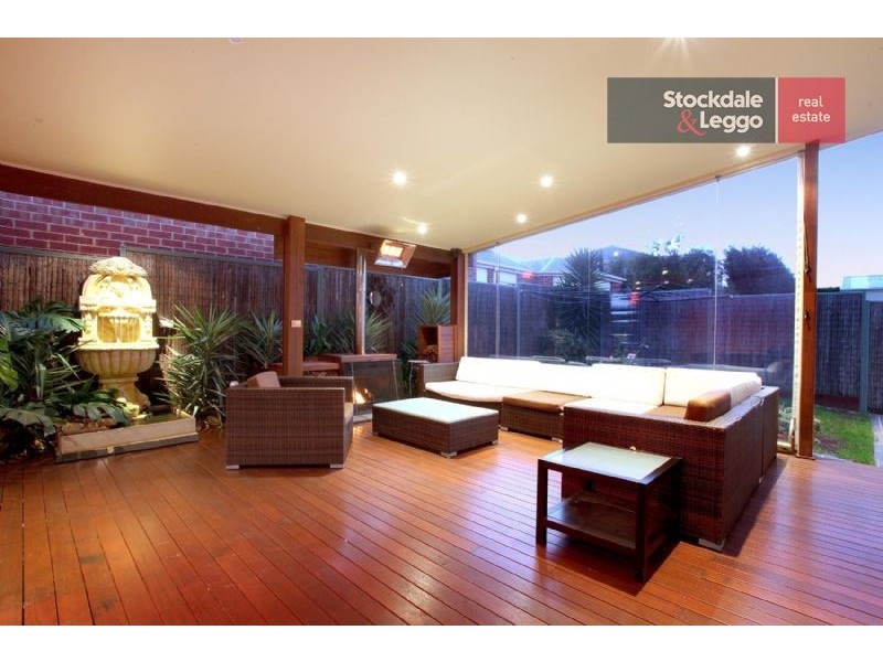 93 Stonebridge Way, Attwood VIC 3049