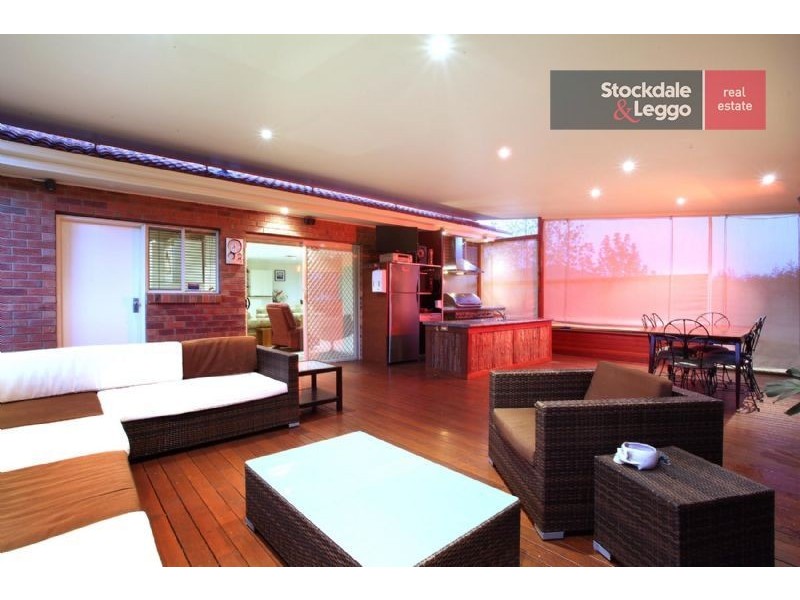 93 Stonebridge Way, Attwood VIC 3049