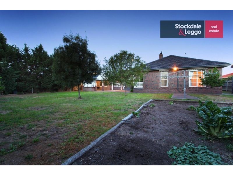 8 Boswell Court, Greenvale VIC 3059
