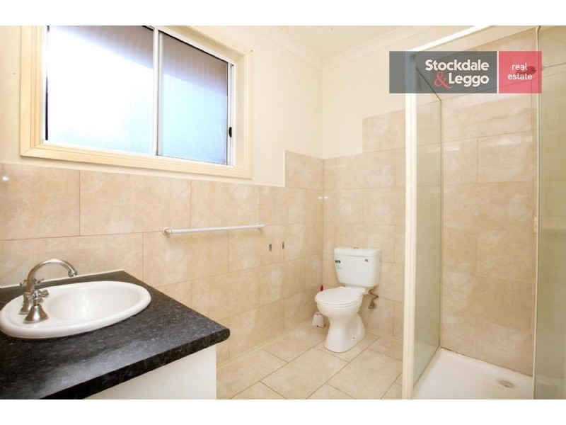 82 Kirkham Drive, Greenvale VIC 3059