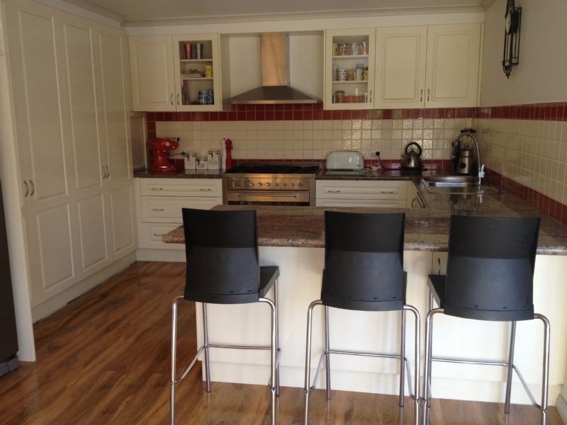 9 Henshaw Court, Greenvale VIC 3059