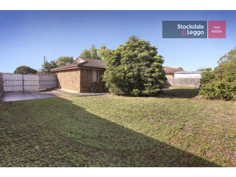 10 Mackinnon Court, Attwood VIC 3049