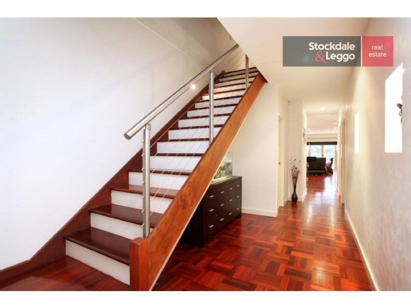 27 Marigold Crescent, Gowanbrae VIC 3043