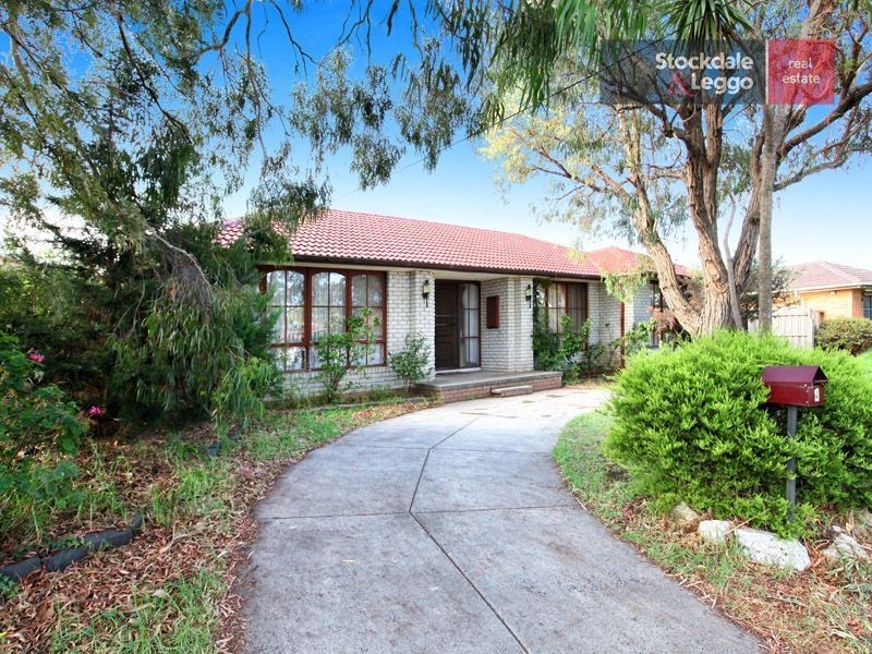 4 Derwent Court, Gladstone Park VIC 3043