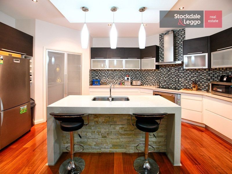 2 Monte Carlo Court, Greenvale VIC 3059