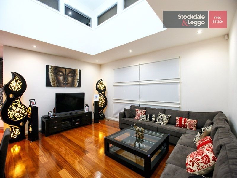 2 Monte Carlo Court, Greenvale VIC 3059