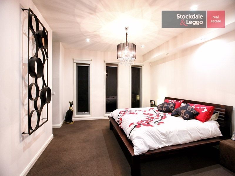 2 Monte Carlo Court, Greenvale VIC 3059