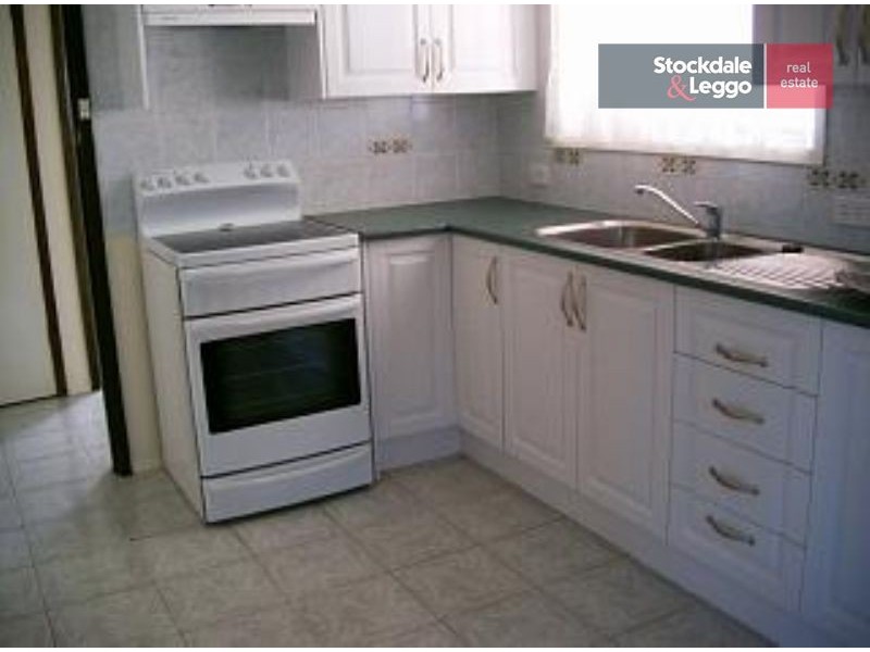 97 Carrick Drive, Gladstone Park VIC 3043