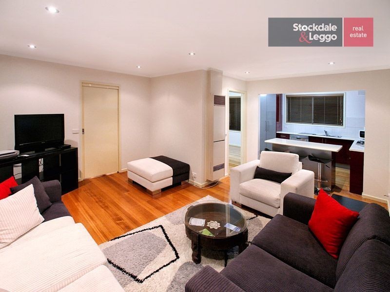 5 Milton Place, Gladstone Park VIC 3043