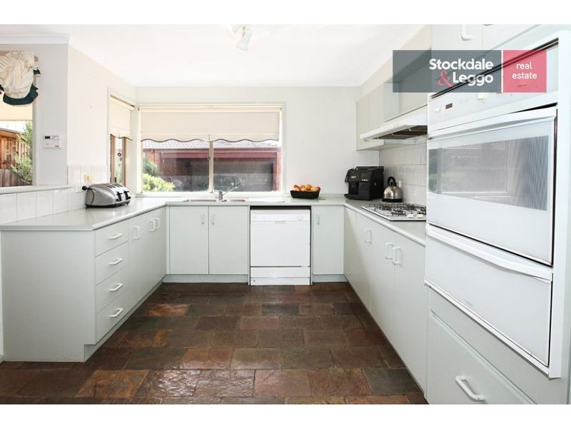 9 Fielders Walk, Westmeadows VIC 3049