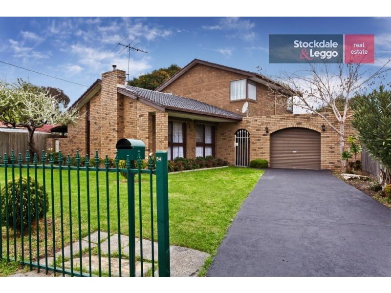 54 Burnleigh Drive, Gladstone Park VIC 3043