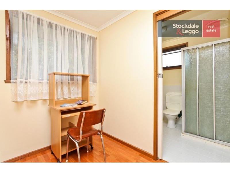 54 Burnleigh Drive, Gladstone Park VIC 3043
