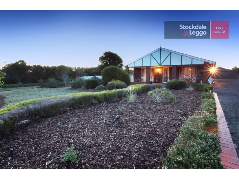 5 Punjel Drive, Diggers Rest VIC 3427