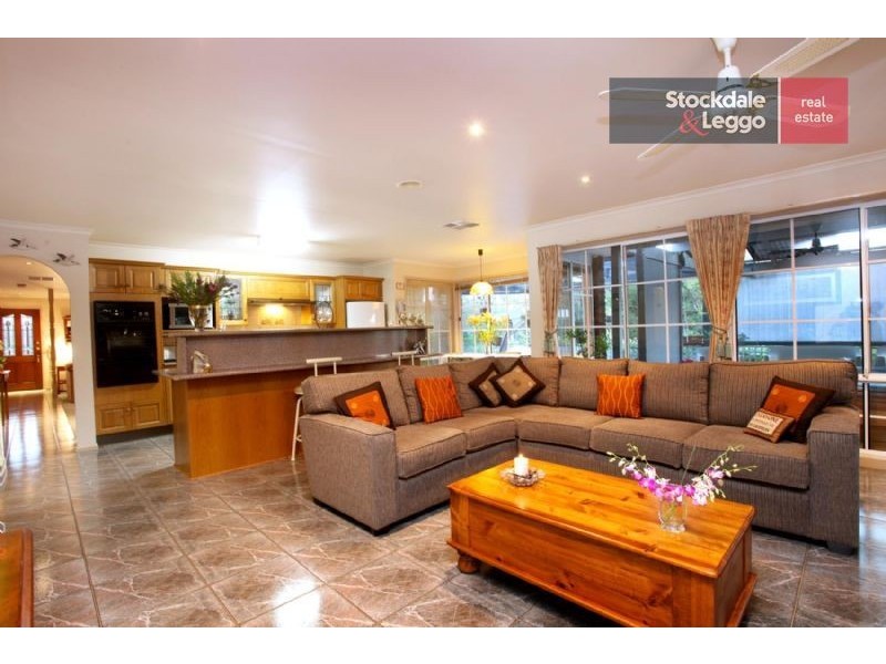 5 Punjel Drive, Diggers Rest VIC 3427