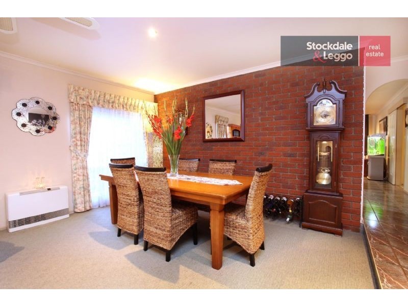 5 Punjel Drive, Diggers Rest VIC 3427