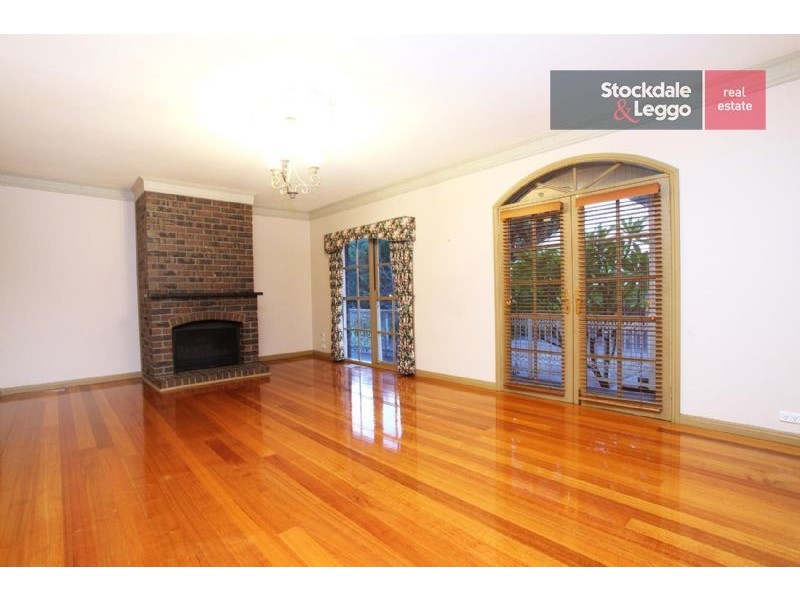 8 Boswell Court, Greenvale VIC 3059