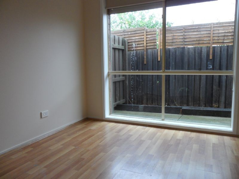 21 Johnson Court, Roxburgh Park VIC 3064