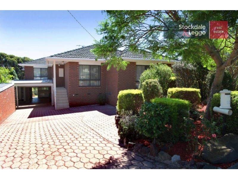 43 Harricks Crescent, Attwood VIC 3049