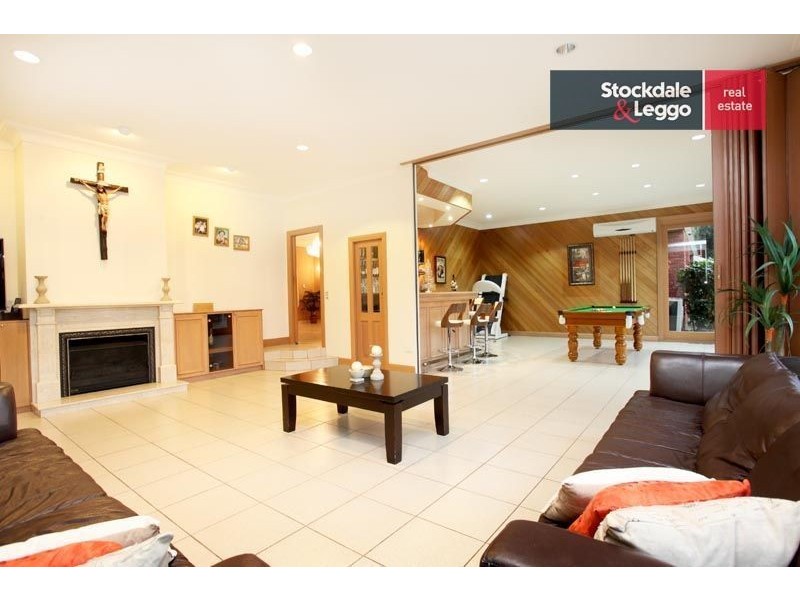 8 Galashiels Terrace, Greenvale VIC 3059