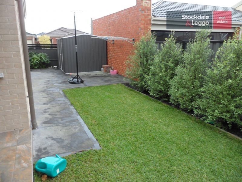 26 Dempster Drive, Craigieburn VIC 3064
