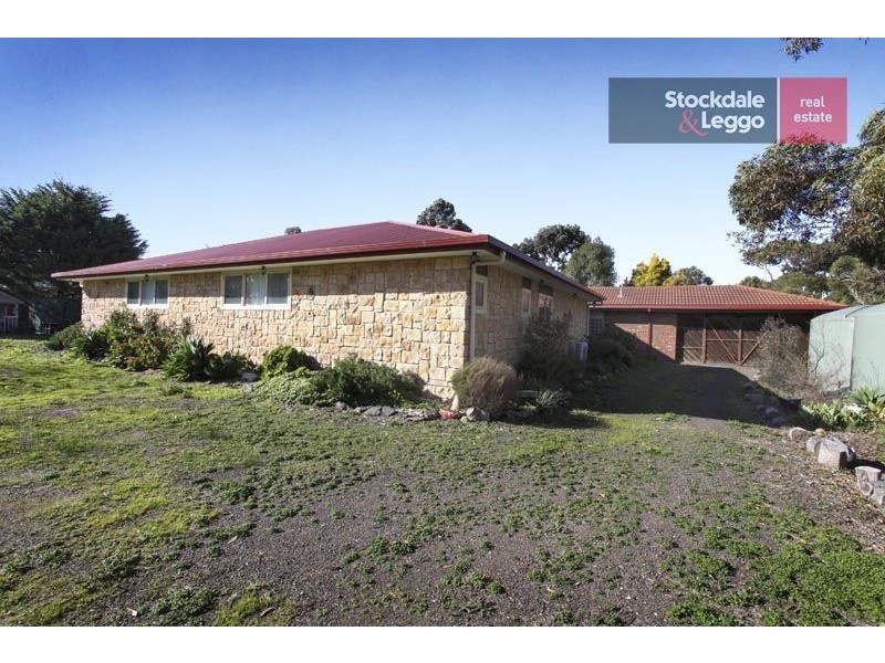 15 Airdrie Mews, Greenvale VIC 3059