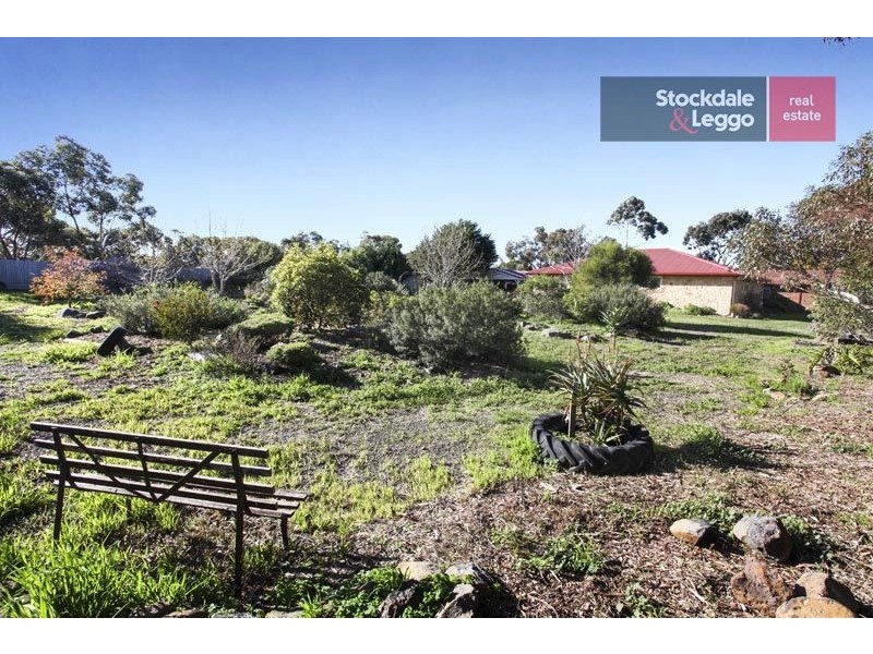 15 Airdrie Mews, Greenvale VIC 3059