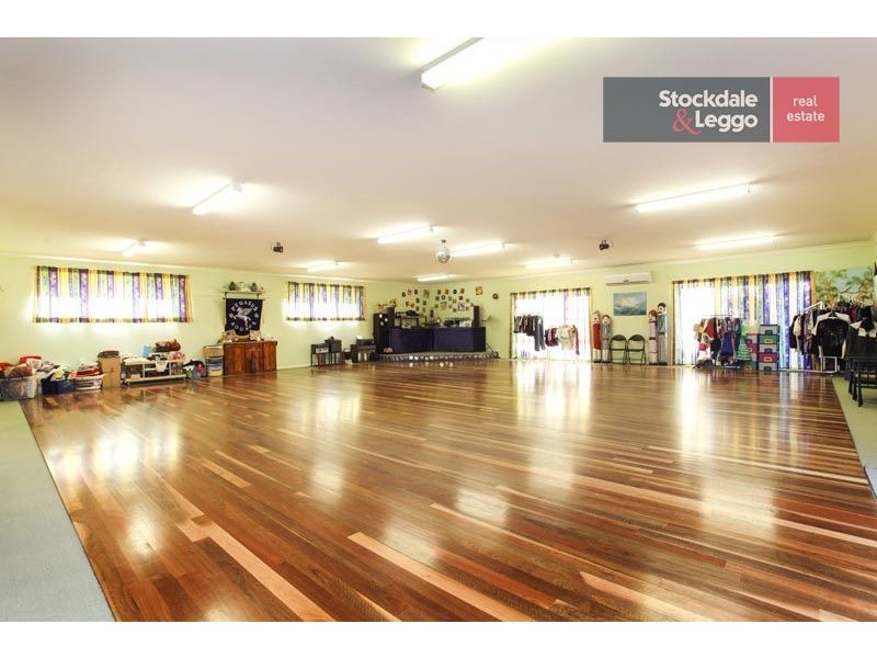 15 Airdrie Mews, Greenvale VIC 3059