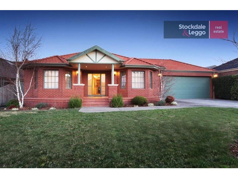 26 Mossgiel Avenue, Greenvale VIC 3059