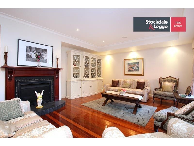 26 Mossgiel Avenue, Greenvale VIC 3059