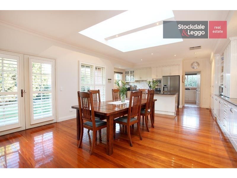 26 Mossgiel Avenue, Greenvale VIC 3059