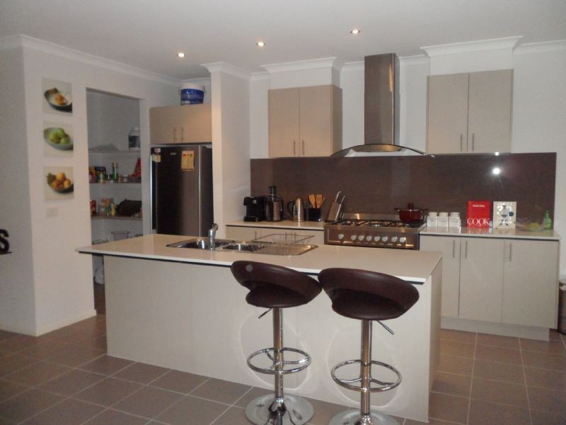 23 Clapham Way, Craigieburn VIC 3064