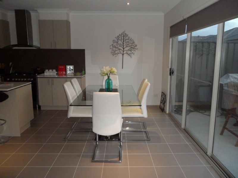 23 Clapham Way, Craigieburn VIC 3064