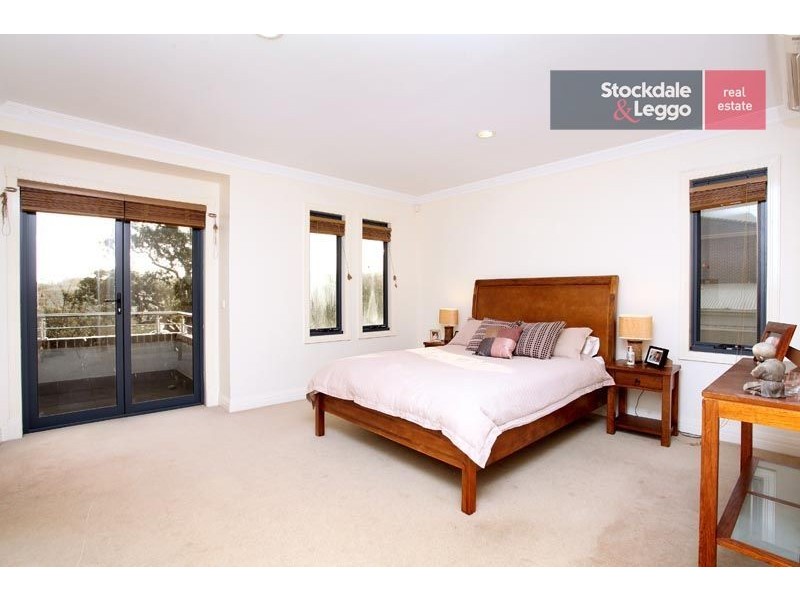 5 Knapdale Court, Greenvale VIC 3059