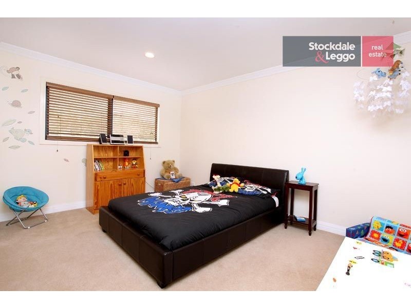 5 Knapdale Court, Greenvale VIC 3059