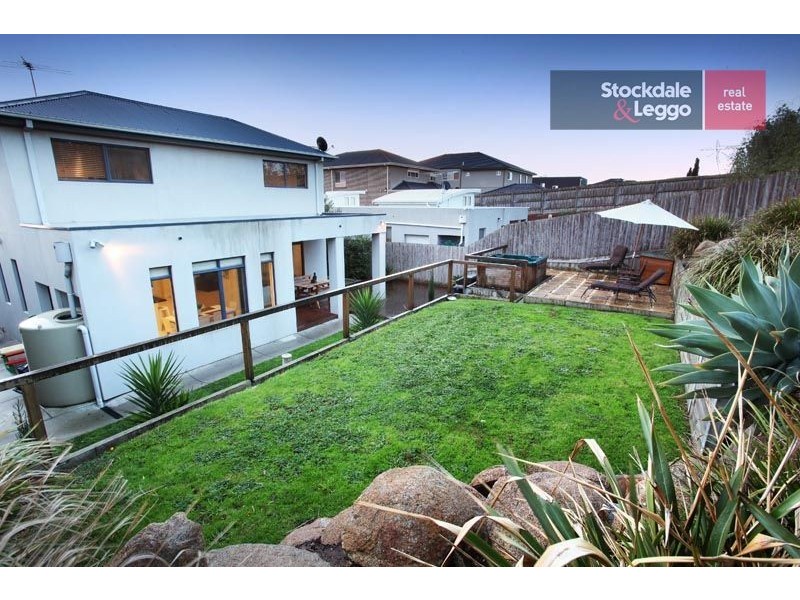 5 Knapdale Court, Greenvale VIC 3059